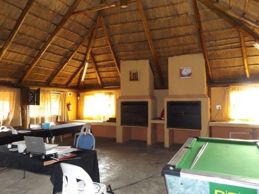 Commercial Property for Sale in Lake Deneysville Free State